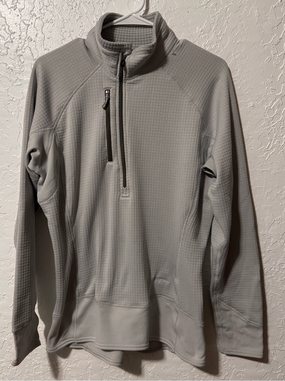 Patagonia Women’s S R1 Regulator Waffle Flash 1/2 Zip Fleece Pullover Grey
